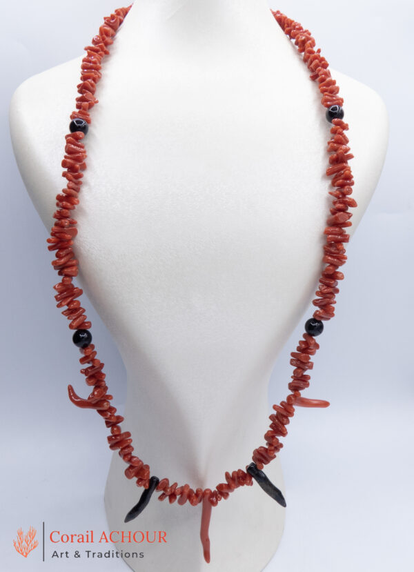 Collier en Corail rouge et noir frange – Image 6