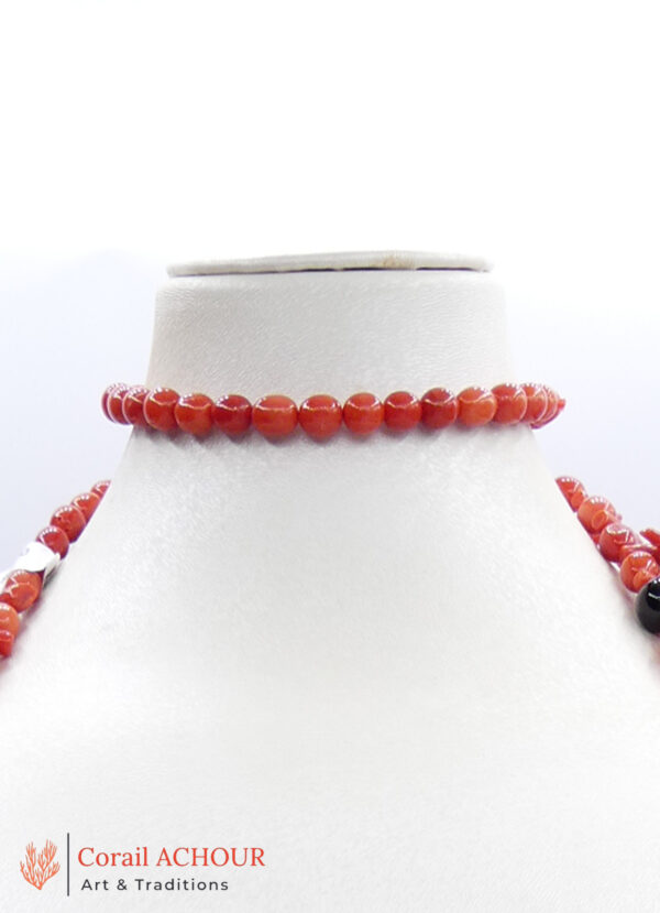 Collier en Corail rouge frange et bille – Image 5